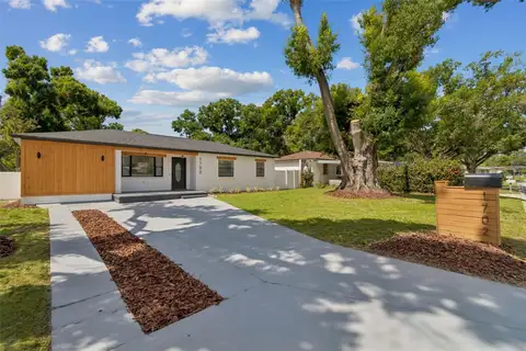 1702 W JOHNSTON AVE — home for sale