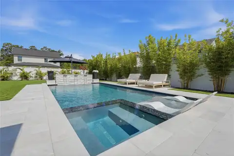 4208 N CLEARFIELD AVE — home for sale