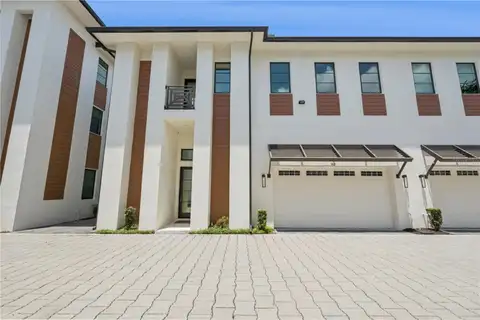 512 W SWOOPE AVE — home for sale