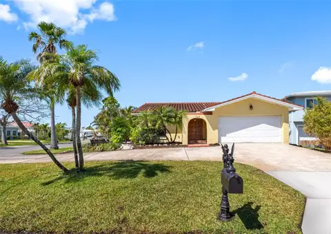 562 JOHNS PASS AVE — home for sale