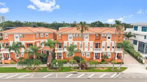 905 VILLA VENICIA WAY — home for sale