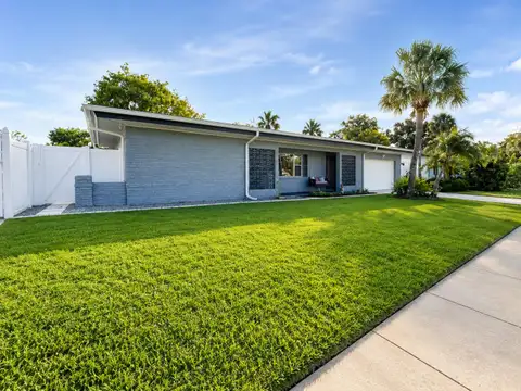 6004 MEMORIAL HWY — home for sale