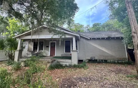 907 NW 11TH AVE — home for sale