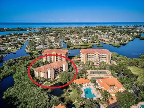 7204 JESSIE HARBOR DR #7204 — home for sale
