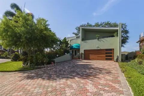 735 79TH CIR S — home for sale