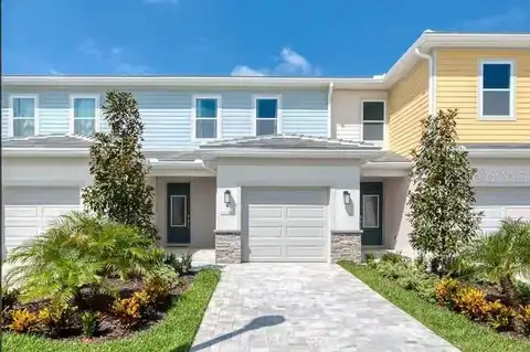 792 DRIVING RANGE CT — home for sale