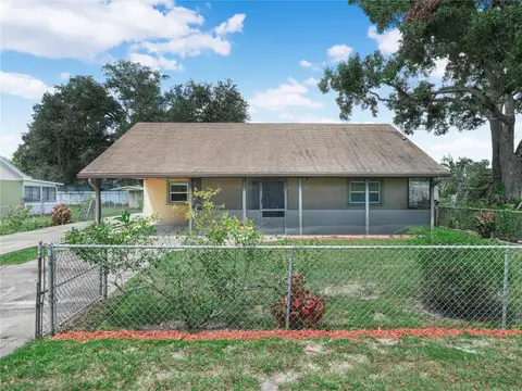 1213 CHEROKEE DR — home for sale