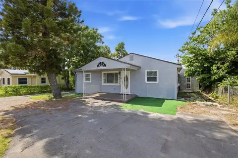 2706 E ANNIE ST — home for sale
