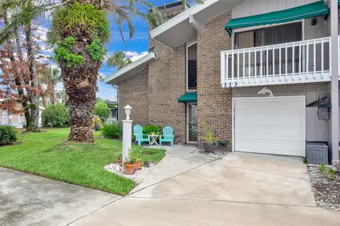 113 LAGOON CT — home for sale