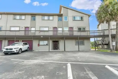 6319 NEWTOWN CIR #19B6 — home for sale