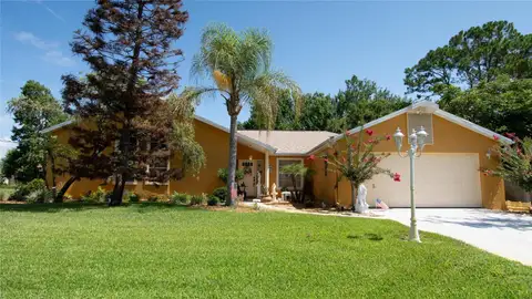 24 FOSTER LN — home for sale