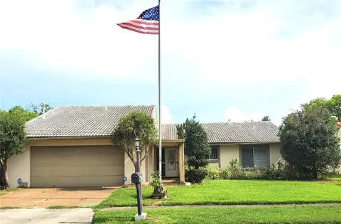 5540 MINUTE MAN CT — home for sale