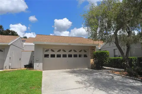 5565 SALEM SQUARE DR N — home for sale