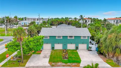 202 PEACOCK LN #A — home for sale