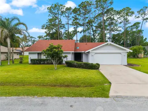 10 VILLAGE LN — home for sale