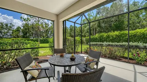 4866 MAYMONT PARK CIR — home for sale