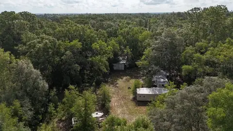 9730 NE STATE ROAD 24 — home for sale