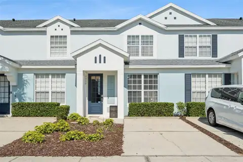 2530 MANESHAW LN — home for sale