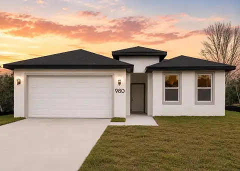 980 TAHITI AVE SE — home for sale