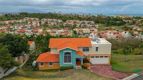5 HARBOUR LIGHTS — home for sale