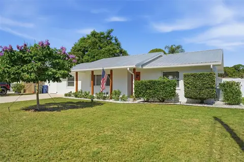 2600 CAMBRIDGE DR — home for sale