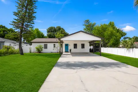 3816 W PAXTON AVE — home for sale