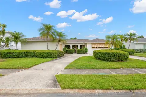 6729 TEQUESTA DR — home for sale
