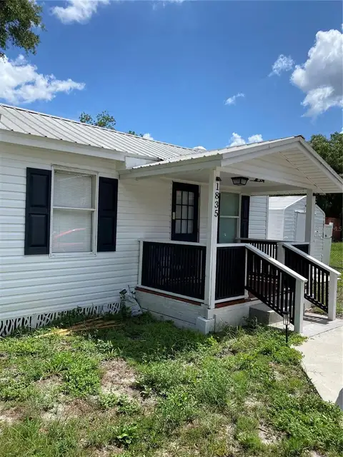 1835 W GREENWOOD ST — home for sale