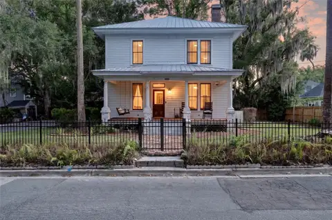 819 SE 2ND ST — home for sale