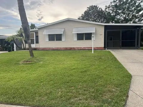 1550 HILLCREST DR — home for sale