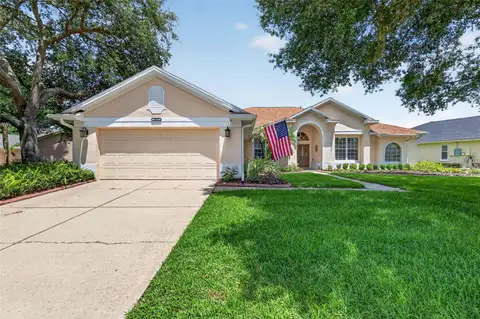 8059 LAUREL RIDGE DR — home for sale