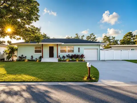 1405 TEMPLE ST — home for sale