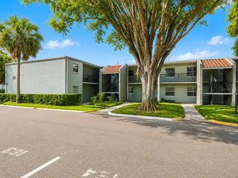 2812 SOMERSET PARK DR #105 — home for sale
