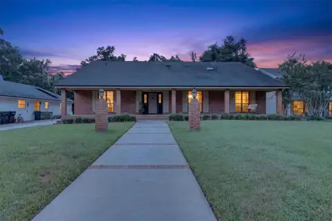 306 OAK ESTATES DR — home for sale