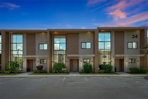 3061 ROCKEFELLER WAY — home for sale