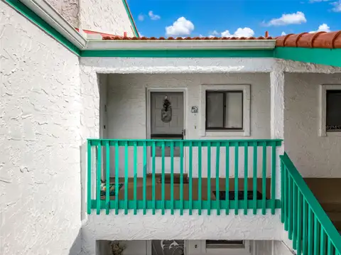 4729 CASABLANCA CIR #C22 — home for sale