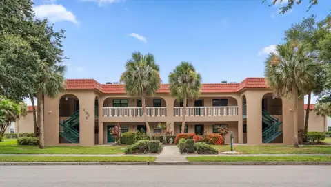 1750 BELLEAIR FOREST DR #B8 — home for sale