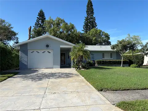 133 STAFFORD CIR — home for sale