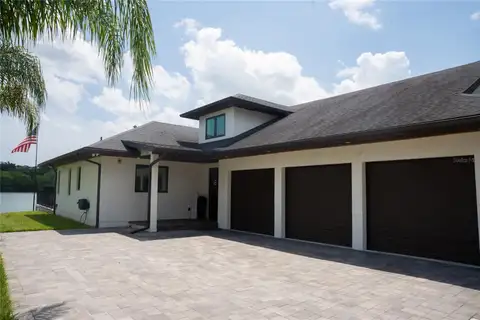 995 STACY LN — home for sale