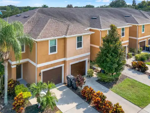 1214 CHELSEA DR — home for sale
