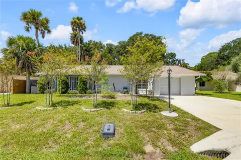19 CROMPTON PL — home for sale