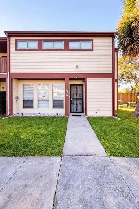 1836 WARRINGWOOD DR #B4 — home for sale