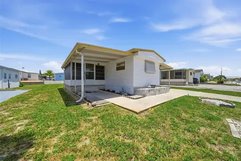 12116 HORSESHOE LN — home for sale