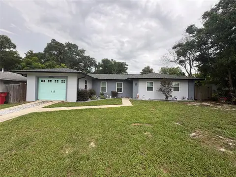 9216 N ABBOT DR — home for sale