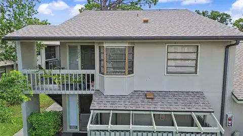 5677 SUMMER SIDE LN #31B — home for sale