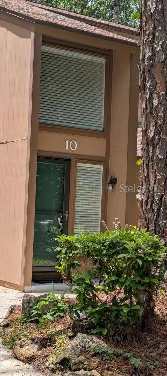 10 MASTERS CT — home for sale