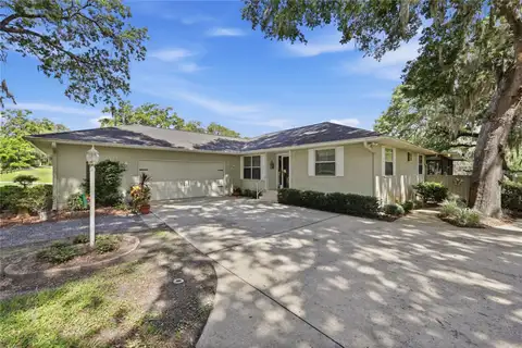561 SE 28TH ST — home for sale