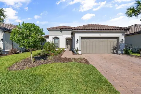 4512 CRESTPOINT WAY — home for sale