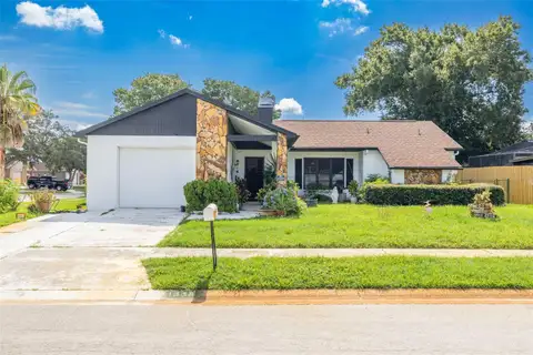 1338 GREENLEA DR — home for sale