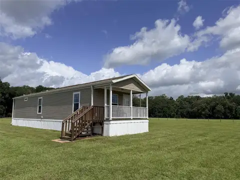 628 NE 816 AVE — home for sale